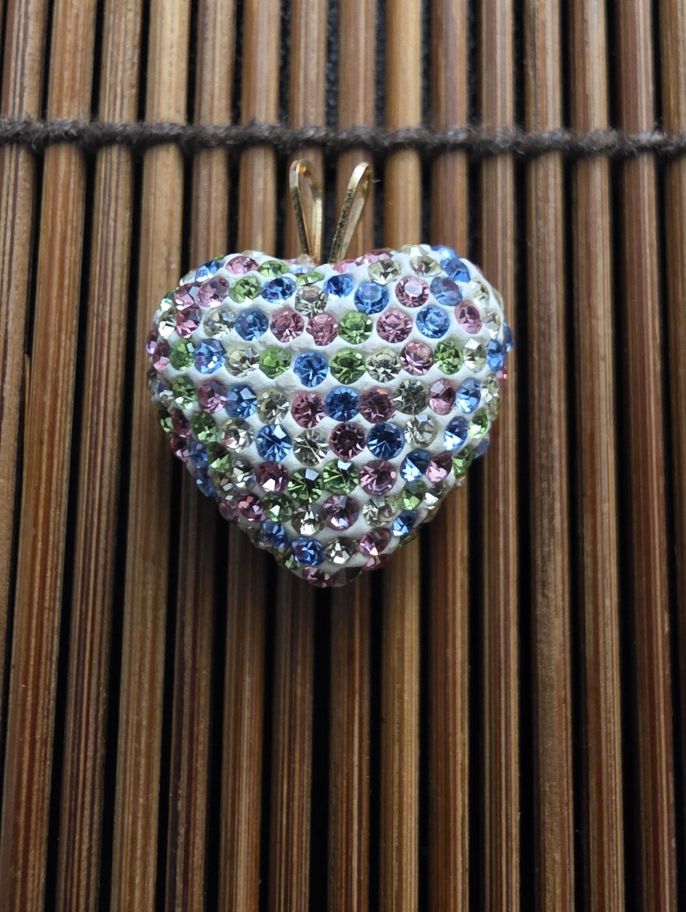 10k Rhinestone Heart Pendant